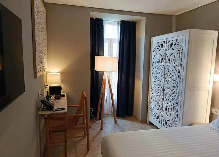 Hotel Dalma Baixa 3*